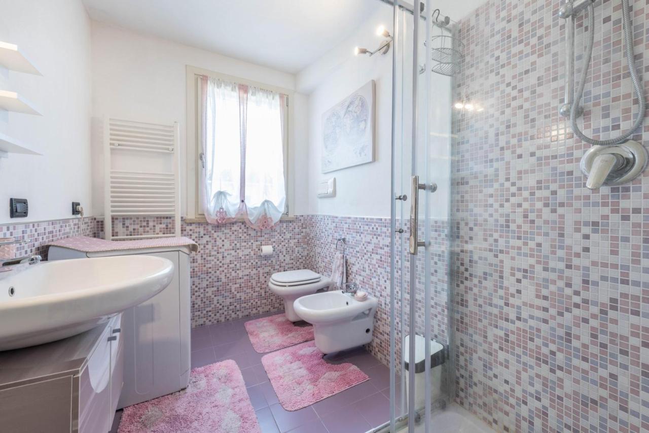 לונאטו Luxury Apartment With Swimming Pool מראה חיצוני תמונה